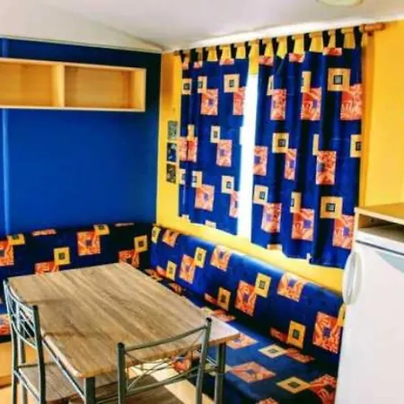 3 Etoiles - Piscine - Eeefag Campsite *