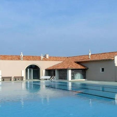 Zecamping 3 Etoiles Piscine Chiens Acceptes Locatif Tv Bbq 32M2 6 Pers 3* Verteillac