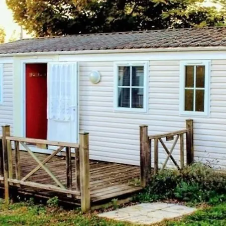 Camping Zecamping 3 étoiles Animaux Acceptés Tennis Piscine Verteillac
