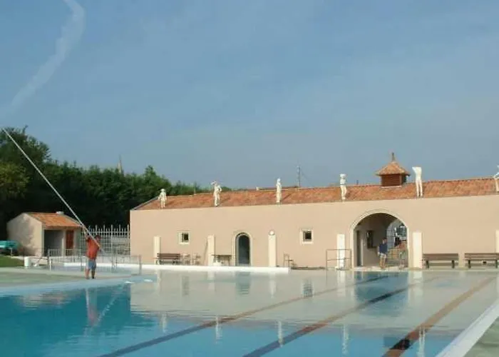 Zecamping 3 Etoiles Animaux Acceptes Tennis Piscine Kemp