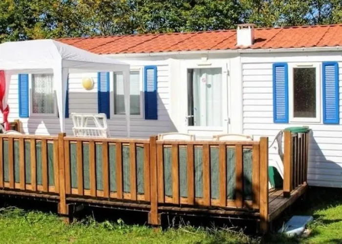 3 Etoiles - Piscine - Eeefaf Campingplatz Verteillac