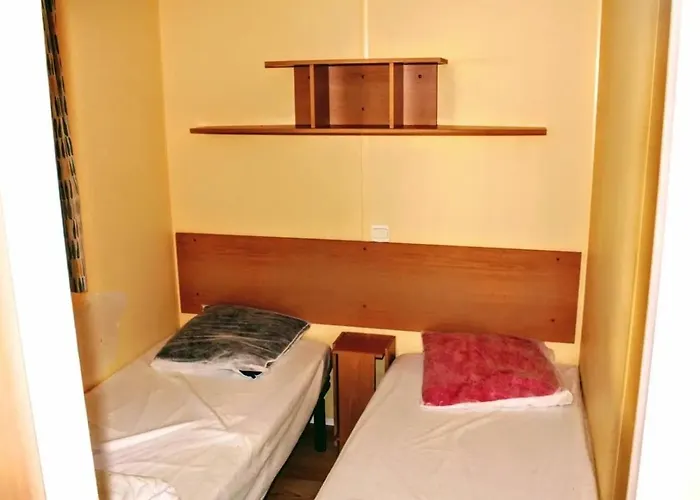 Kemping Camping 3 Etoiles - Piscine - Eeefaf